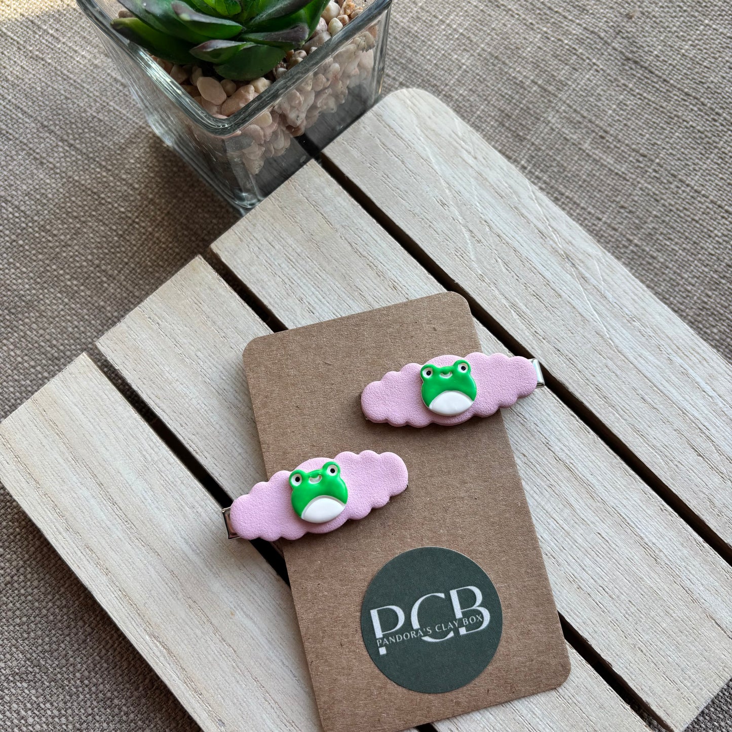 Frog slides