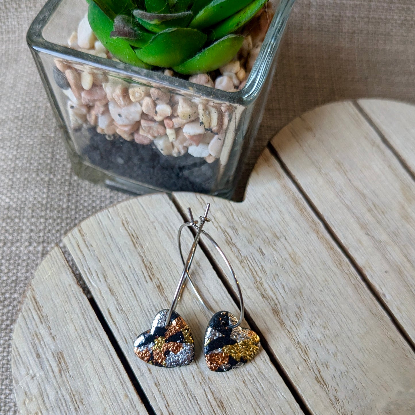 Multi foil heart hoops