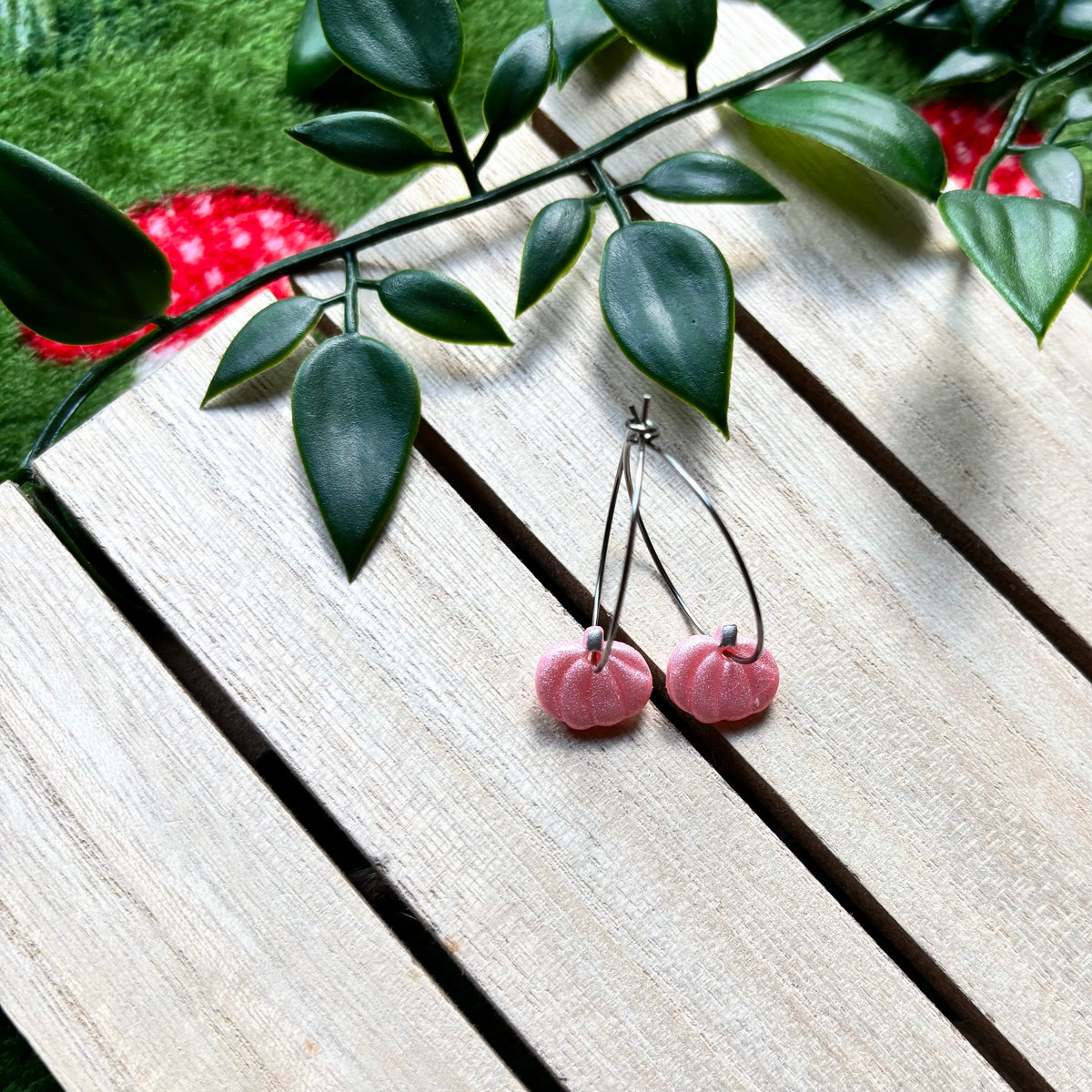Pink pumpkin hoops