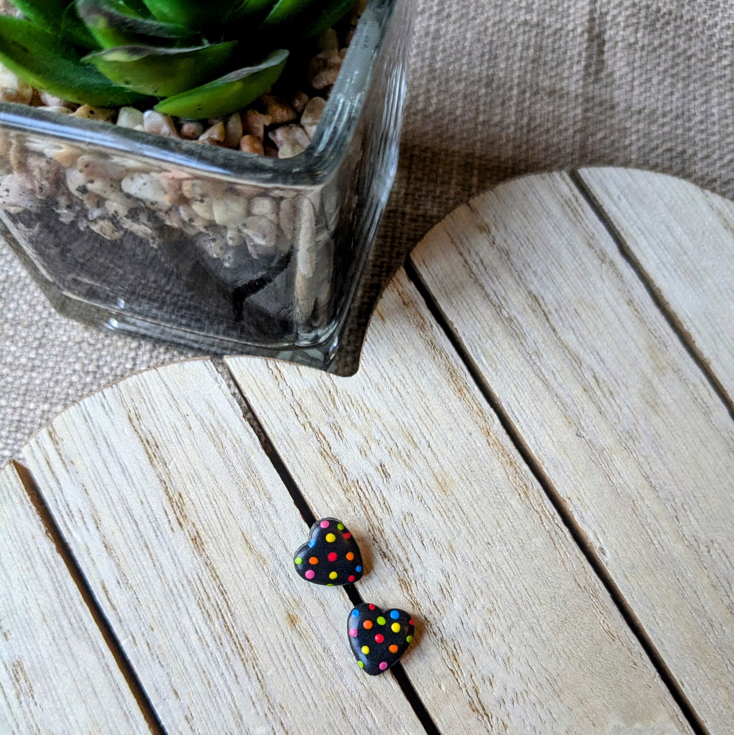 Polka heart studs