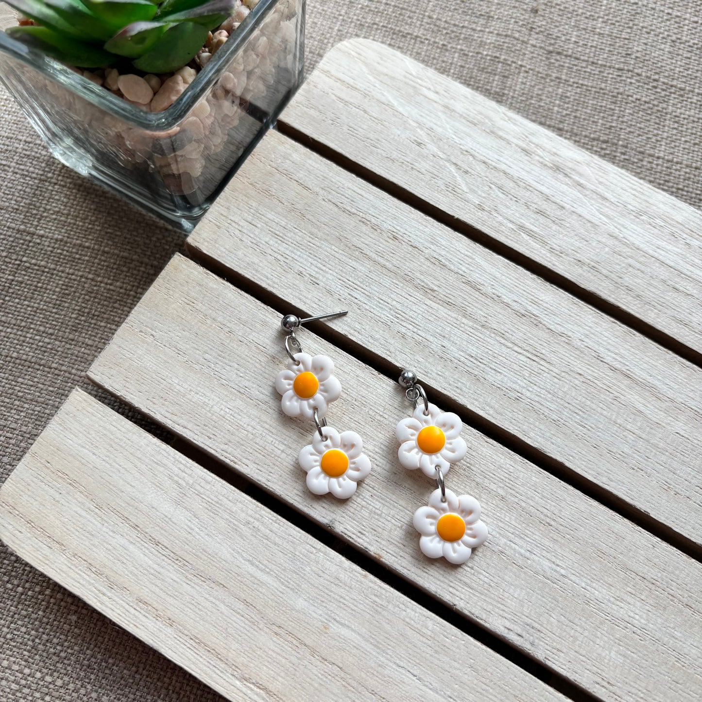 Daisy drops