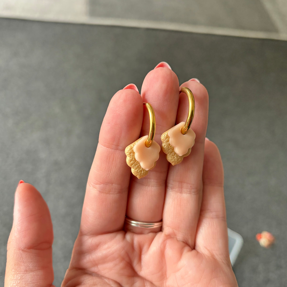 Sale earrings
