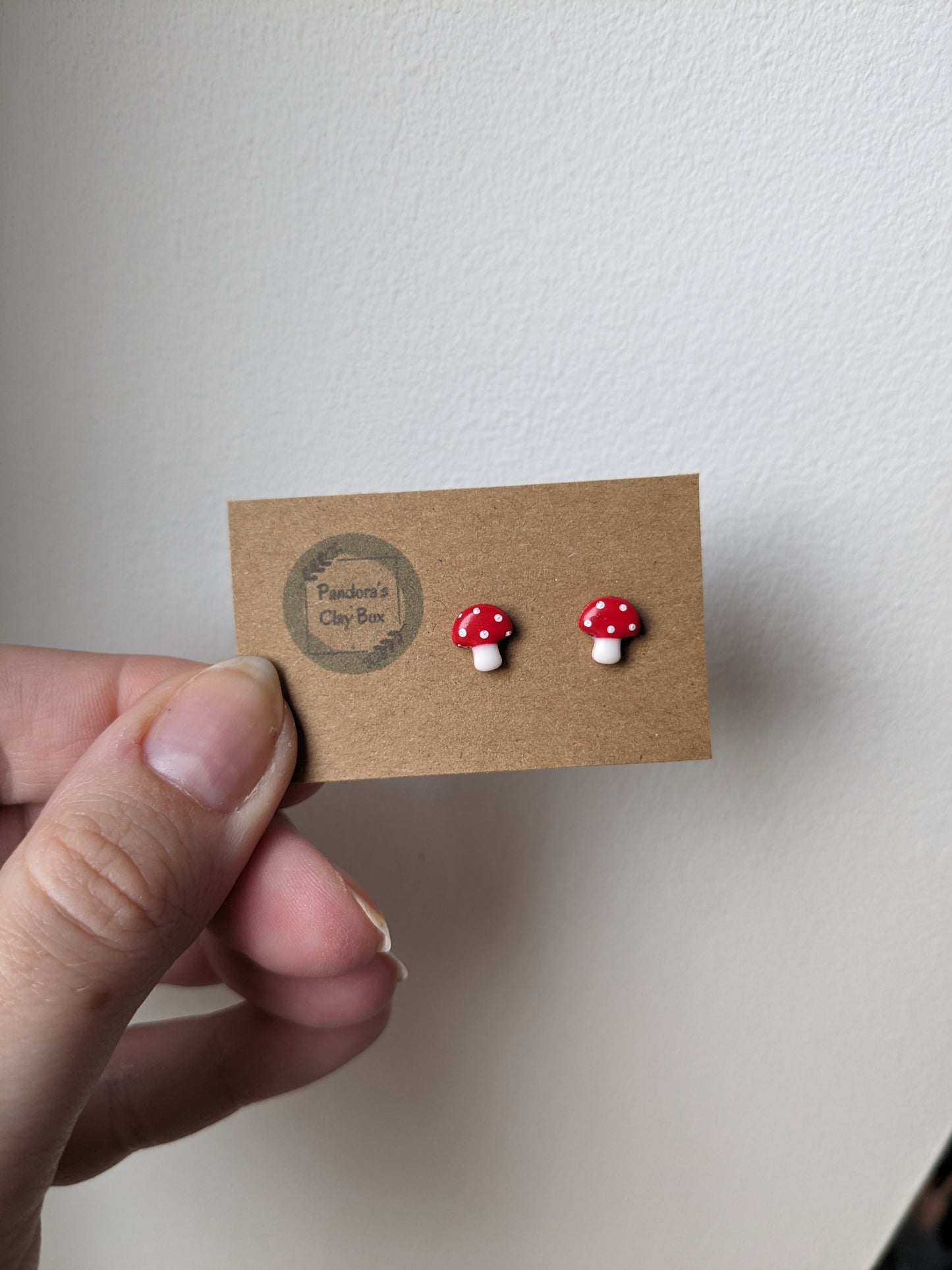 Mushroom studs