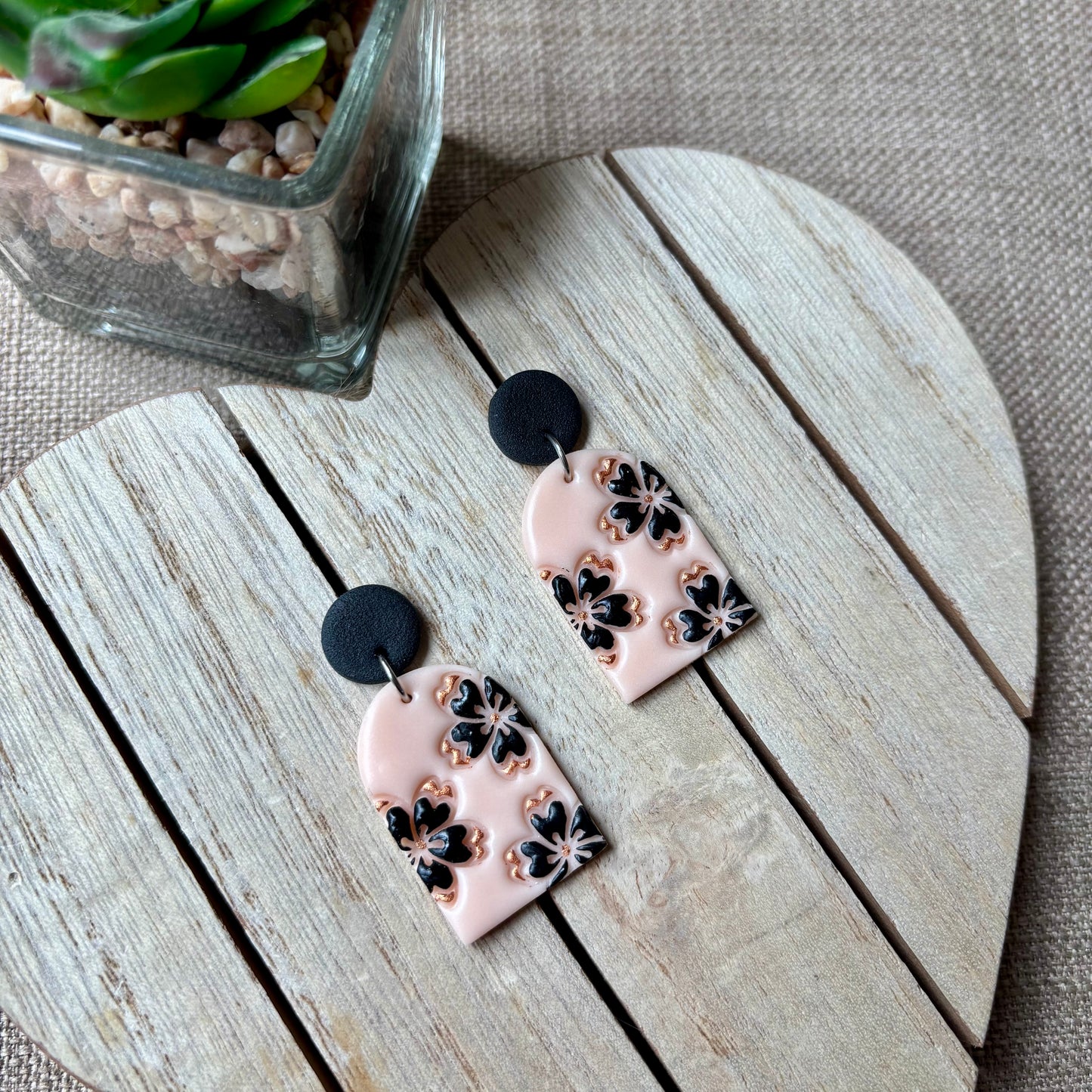 Black flower drops