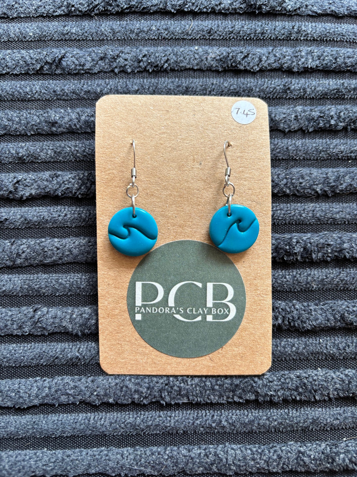 Drop earrings