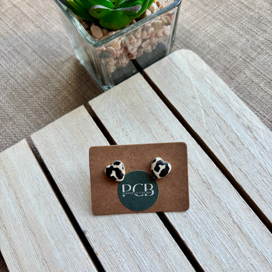 Leopard heart studs