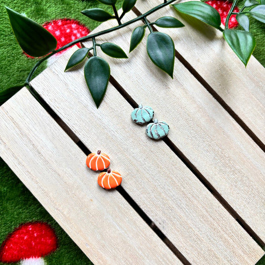 Pumpkin studs