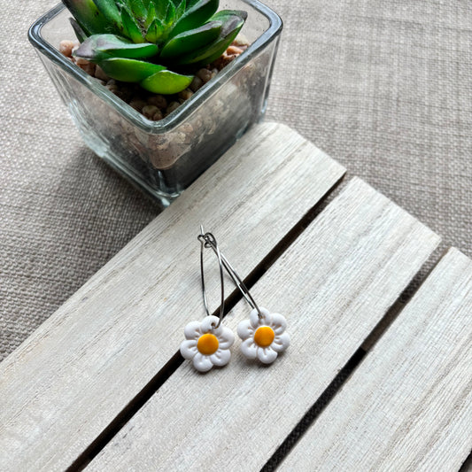 Daisy hoops