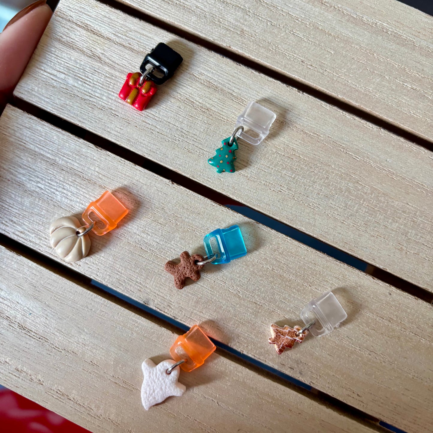 Seasonal USB type C dust plug