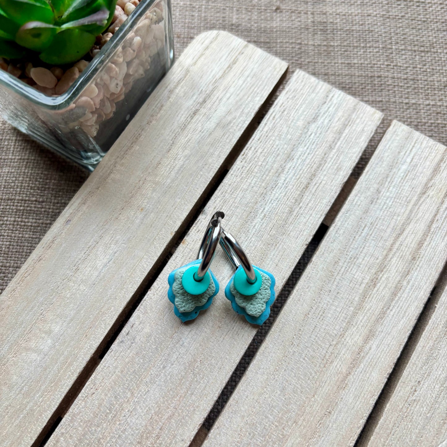 ‘Wear your way’ hoops