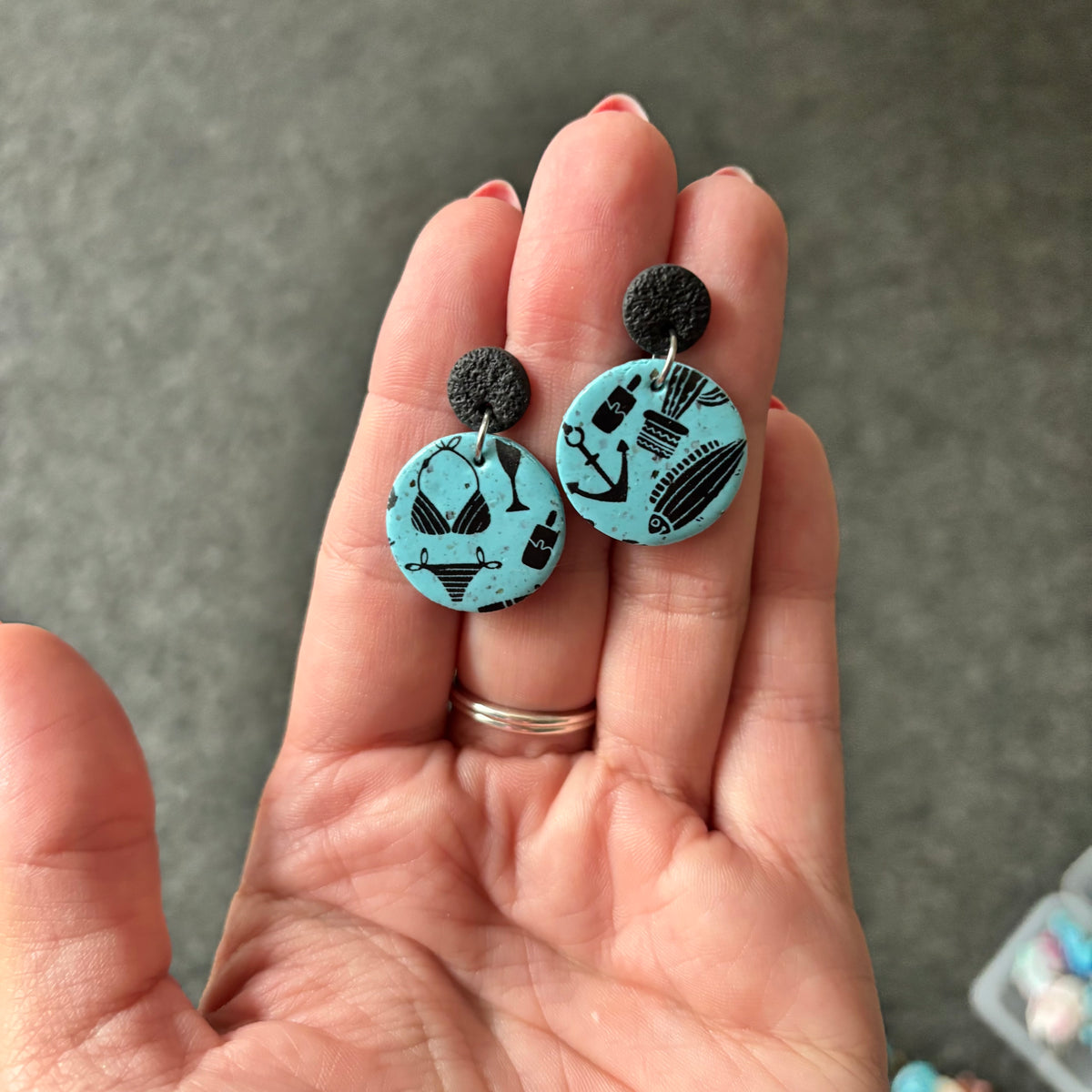 Sale earrings