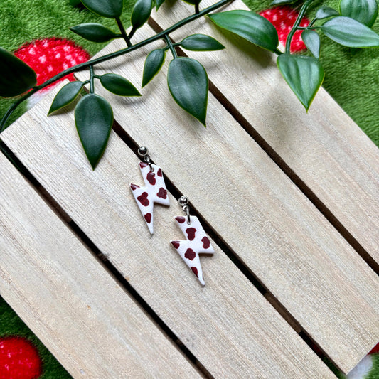 Cow print bolts