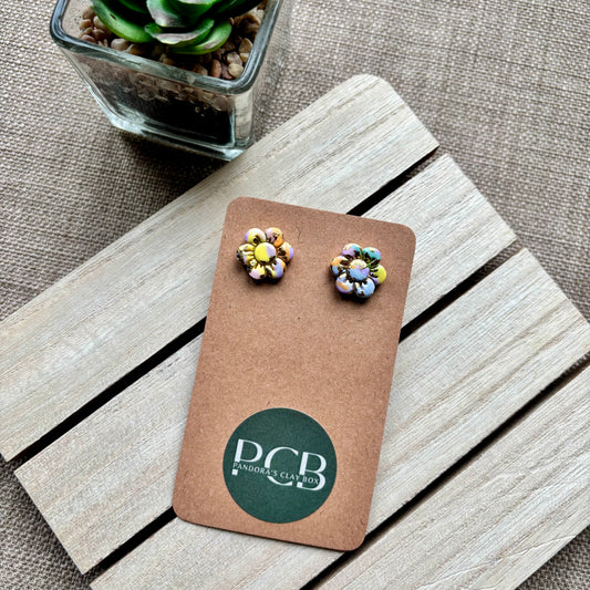 Flower studs