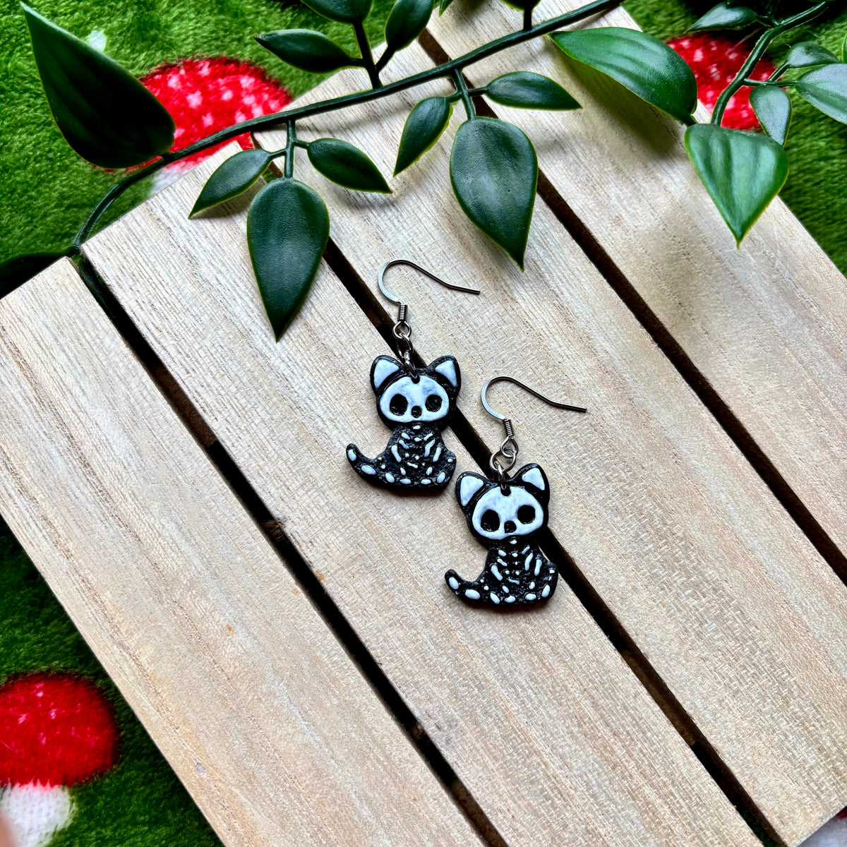 Cat skeletons
