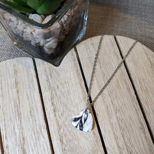 White heart necklace