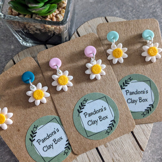 Daisy drop studs