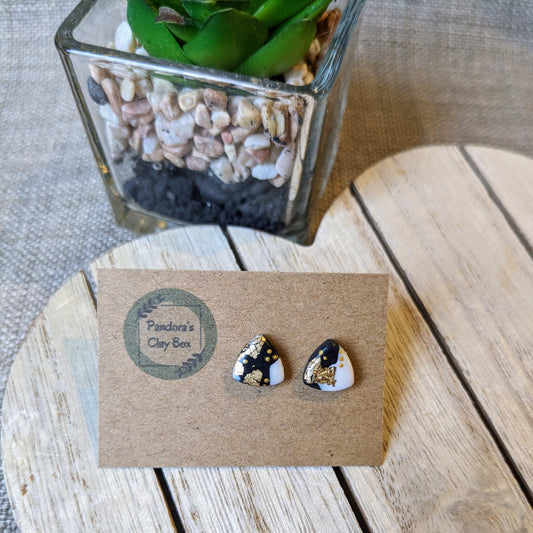 Triangle mix studs