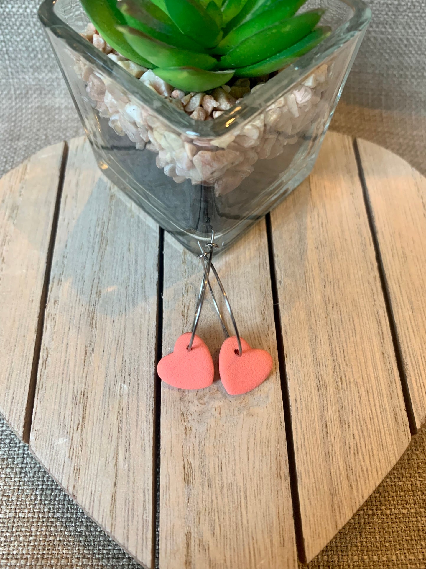 Coral matte heart hoops