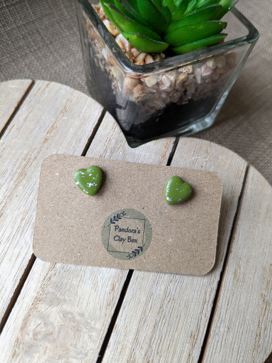 Olive foil heart studs